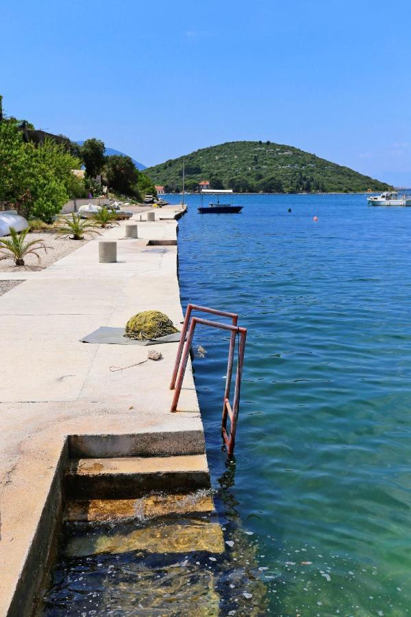 Apartments By The Sea Luka Dubrava, Peljesac - 4568 Janjina Bagian luar foto