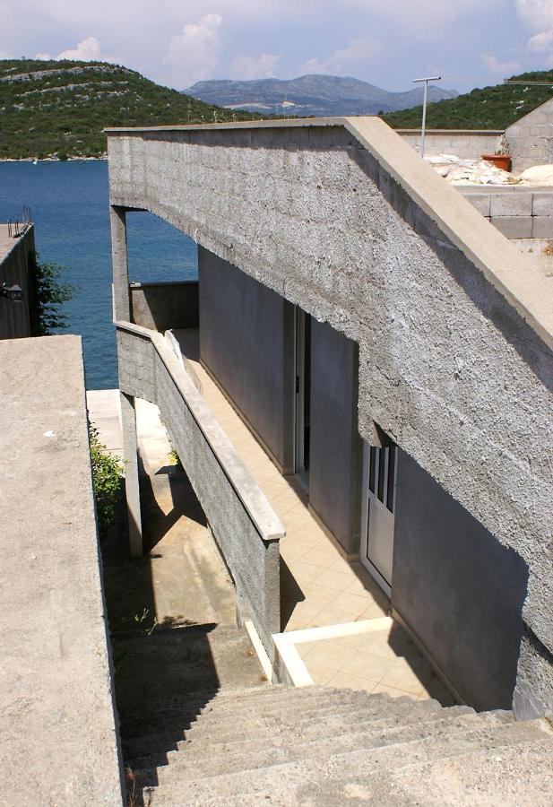 Apartments By The Sea Luka Dubrava, Peljesac - 4568 Janjina Bagian luar foto